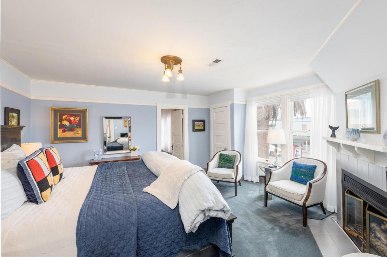 Nantucket Whale Inn, Half Moon Bay Exterior photo