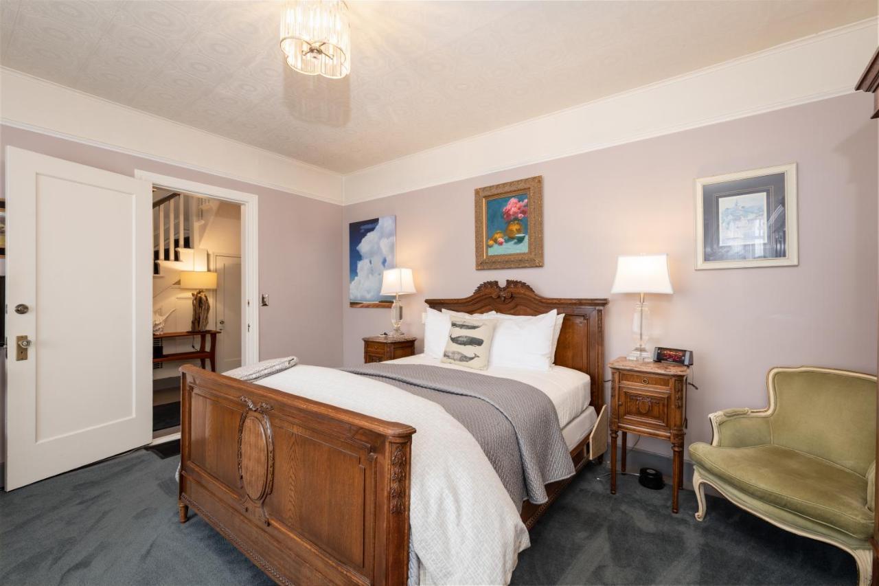Nantucket Whale Inn, Half Moon Bay Exterior photo