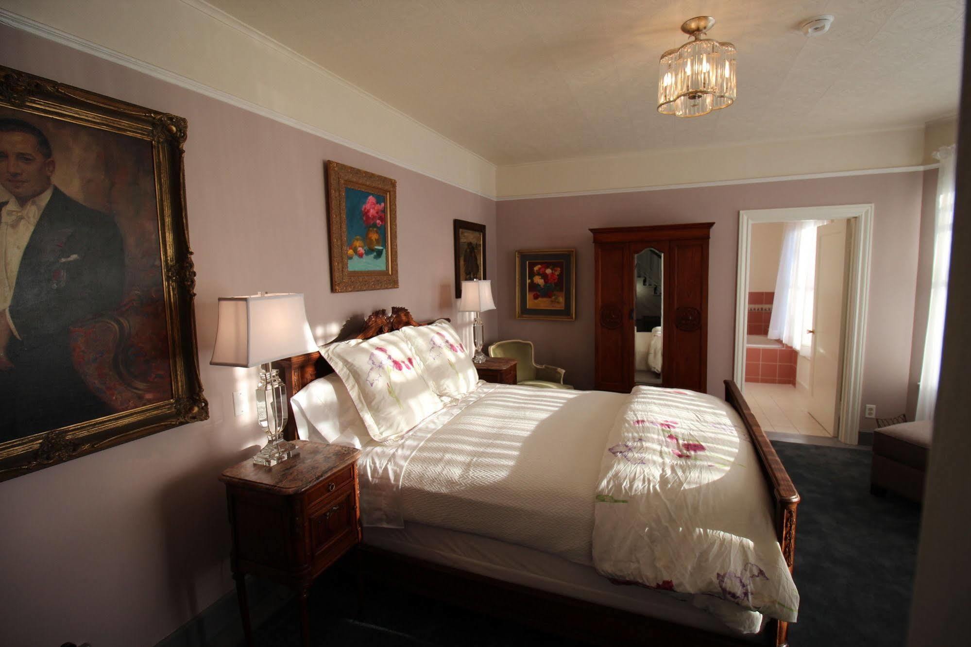 Nantucket Whale Inn, Half Moon Bay Exterior photo